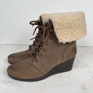 UGG Waterproof Zea Wedge Boots Womens 10 Brown Suede‎ Lace Up